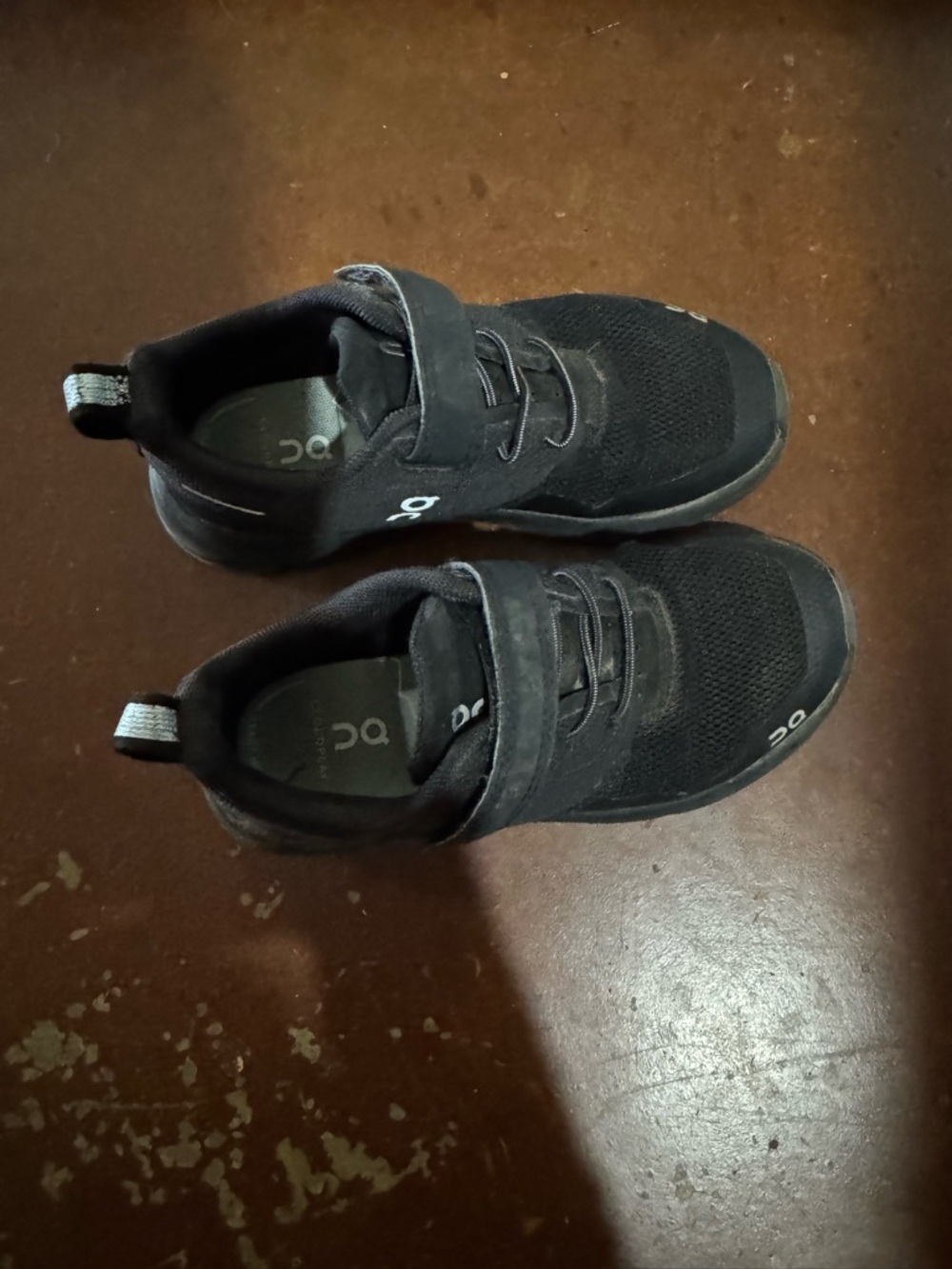 On Running Kids Black Athletic Sneakers with Hook-and-Loop Strap